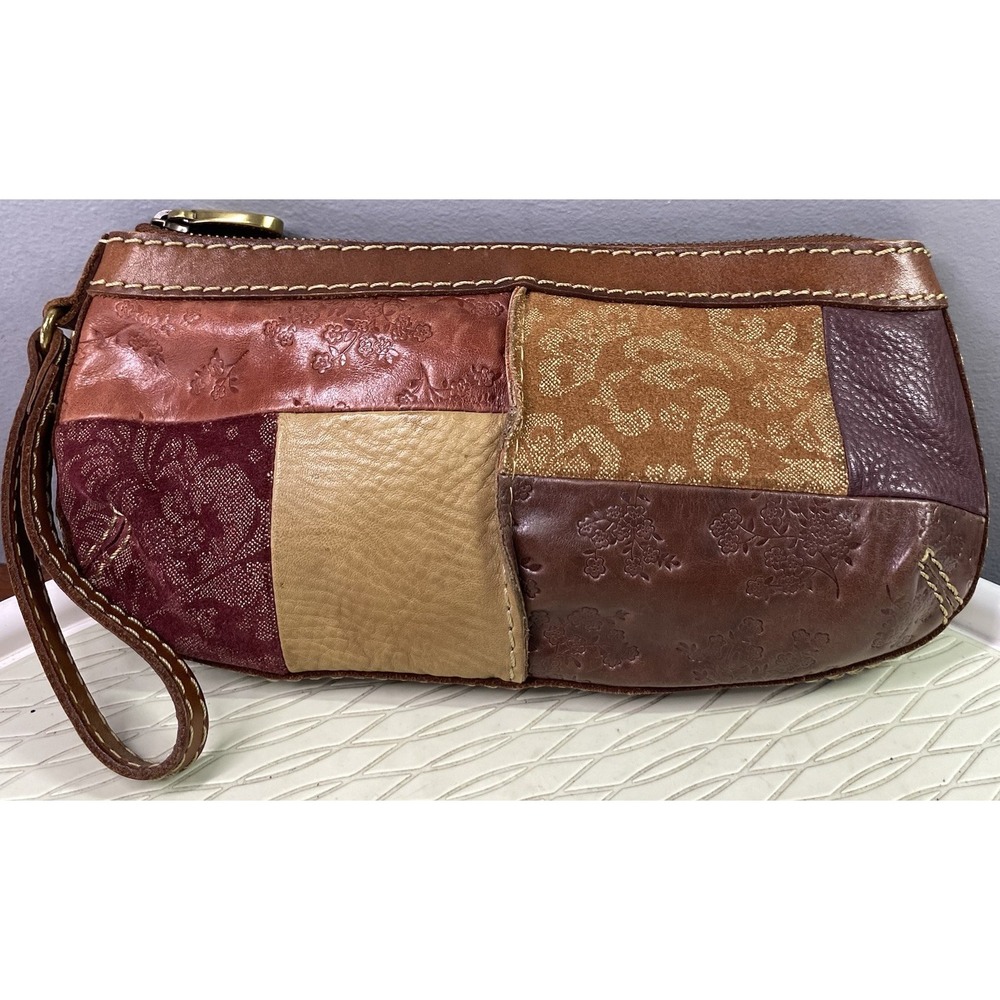 Fossil Vintage Women's Brown Patchwork Leather Wristlet/Wallet/Clutch 5x9.5x.75"